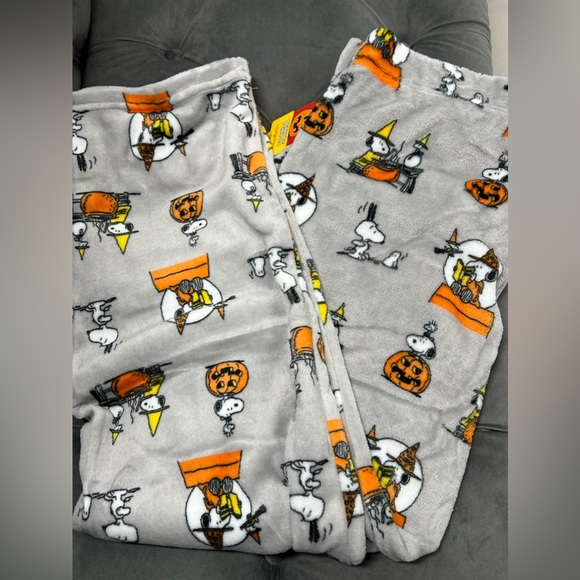 Peanuts Intimates & Sleepwear Snoopy Peanuts Plush Pajama Pant